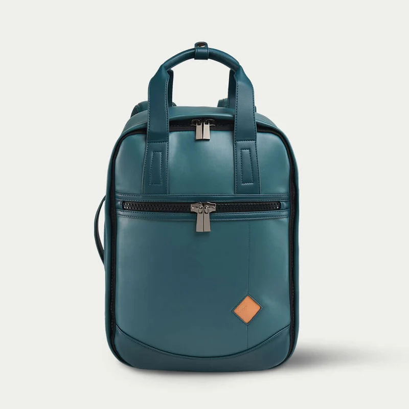 Poros Travel Backpack - 40x30x15 cm