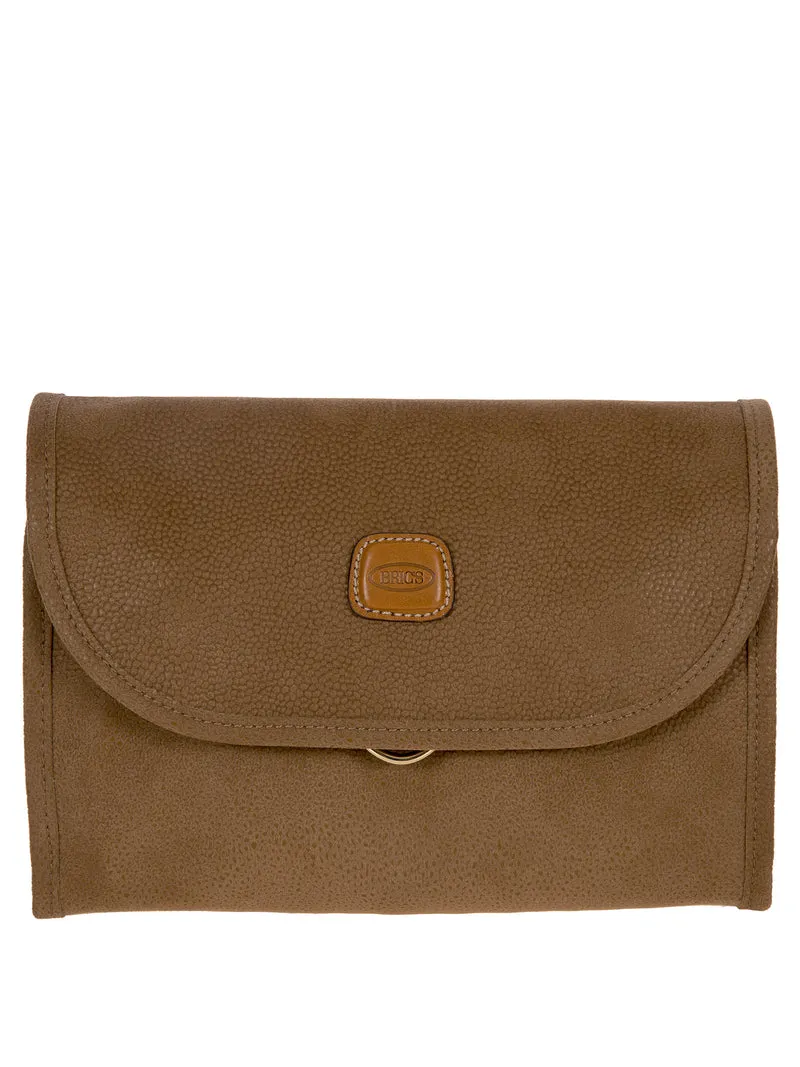 Life tri-fold medium necessaire