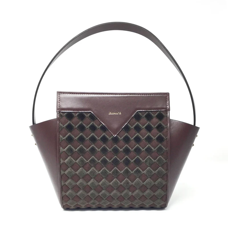 Labijou Brown