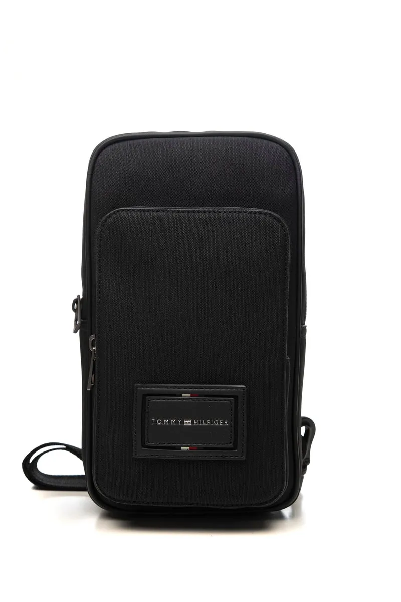 Zaino Tommy Hilfiger Th Foundation Sling Pack Da Uomo Nero In Poliuretano