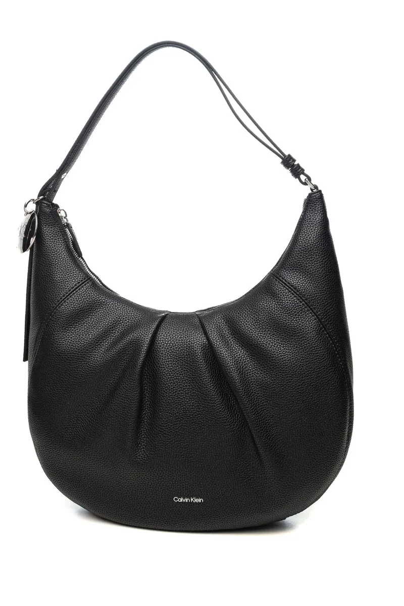 Borsa Calvin Klein Engraved Elongated Sh Hb Da Donna Nera In Poliuretano