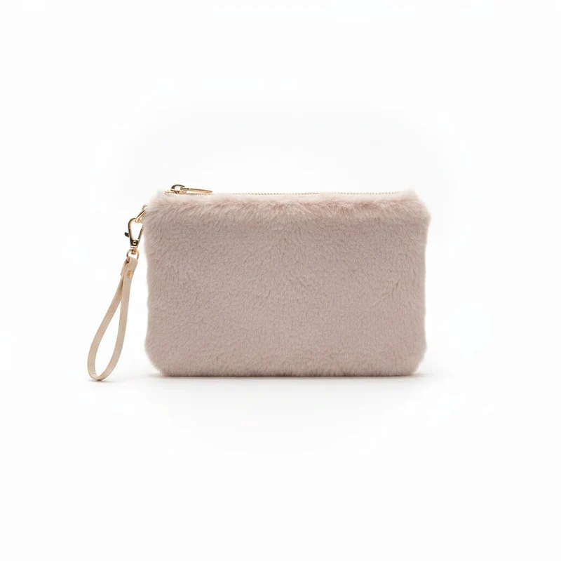 Pochette in finta pelliccia con maniglia - Beige