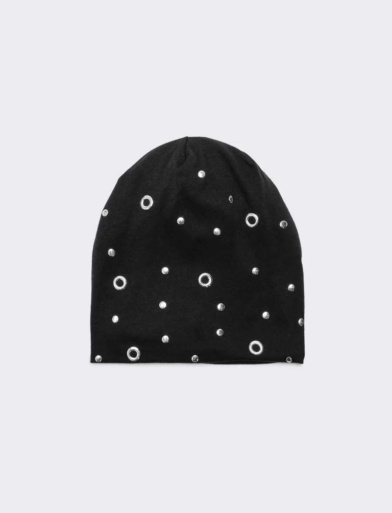 Cappello cuffia donna con rivetti - Nero