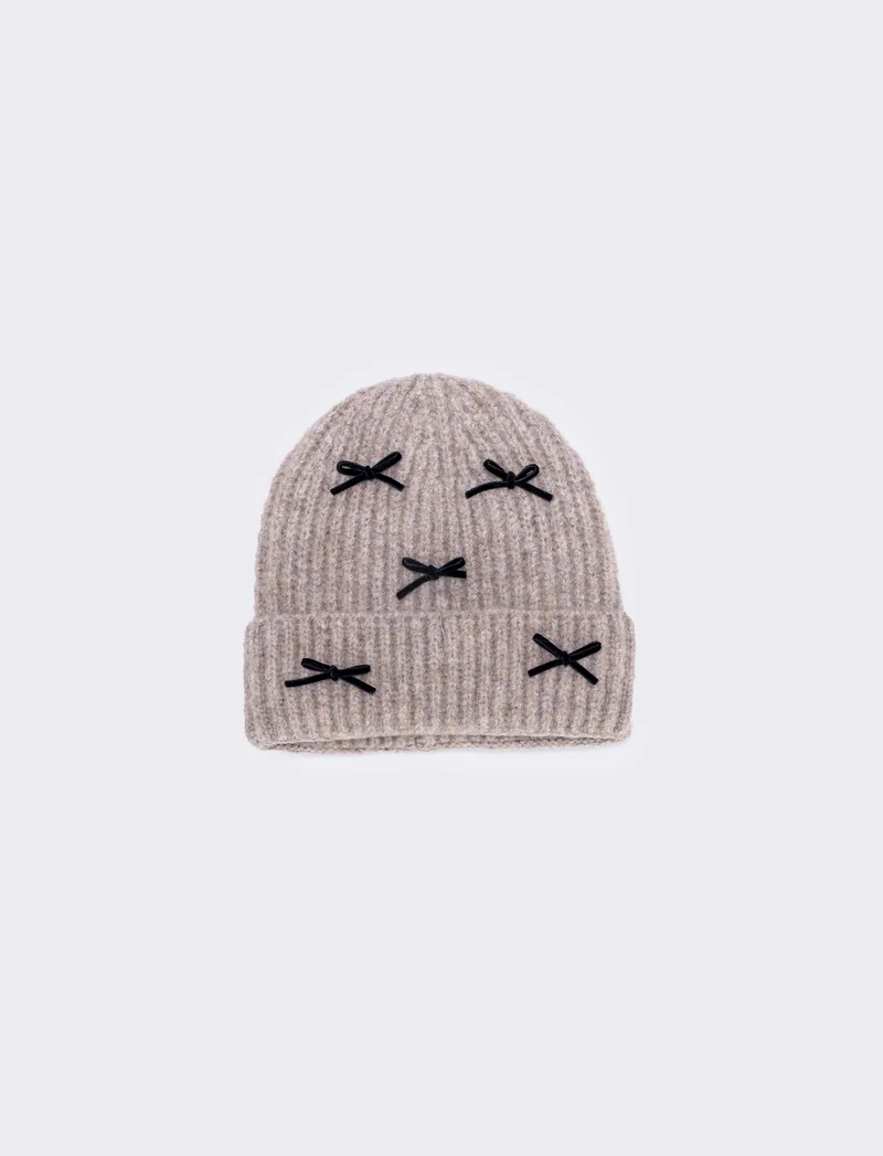 Cappello con fiocchetti da bambina - Beige