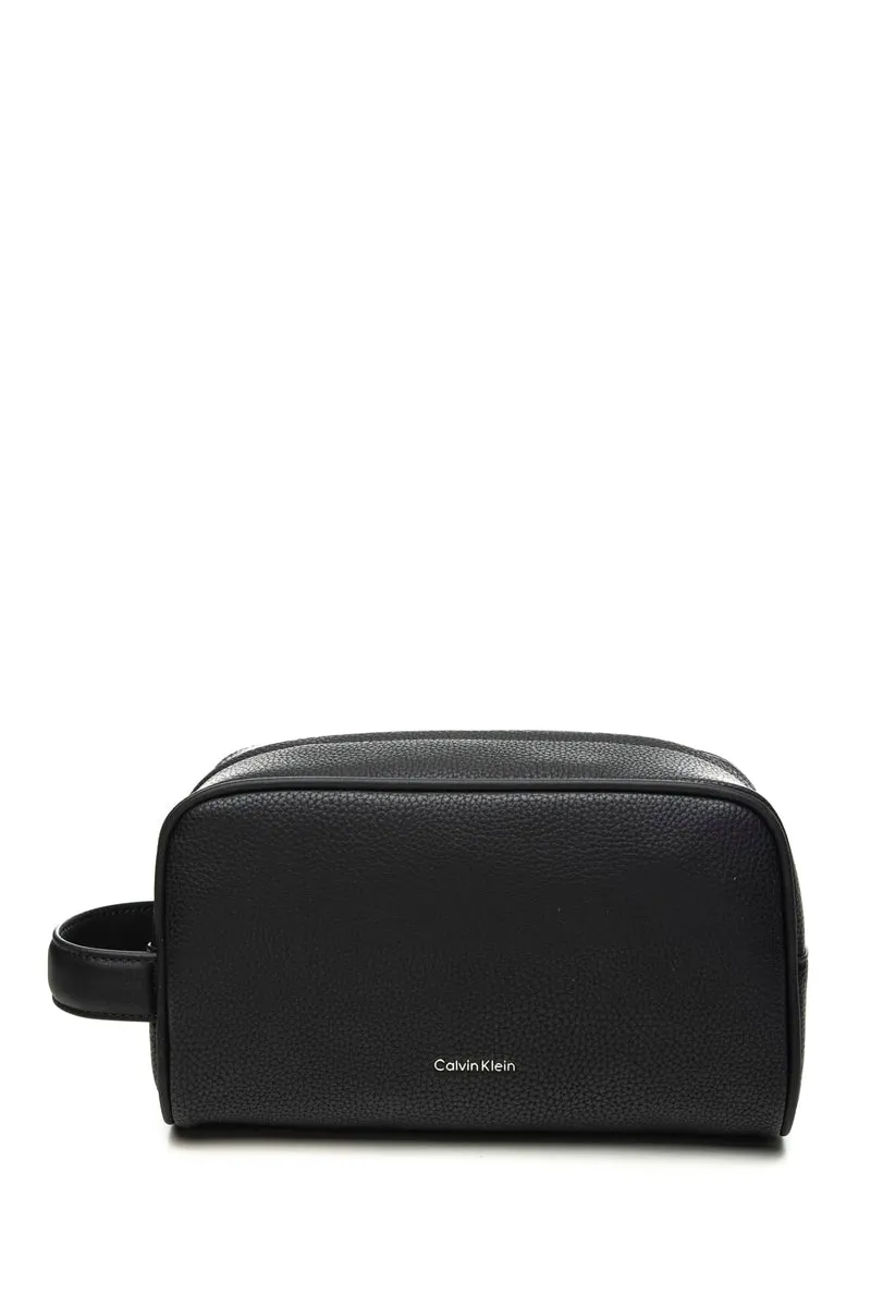 Pochette Calvin Klein Ck Must Washbag Dopp Kit Da Uomo Nera In Poliuretano