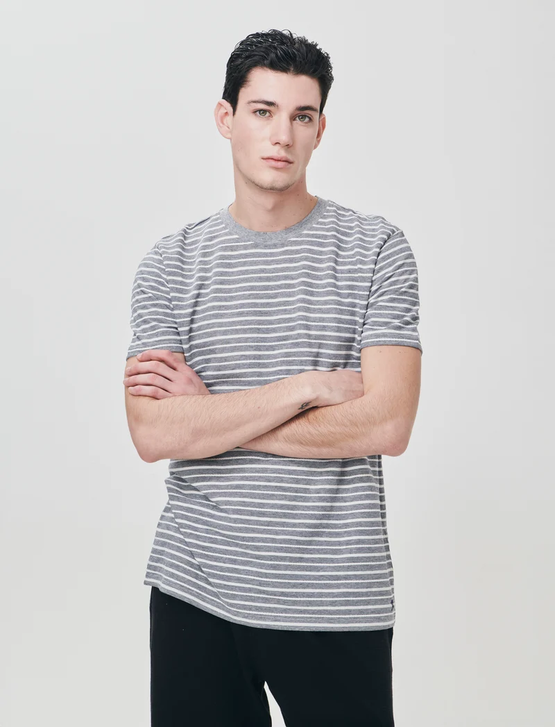 T-shirt girocollo a righe jacquard - Blu