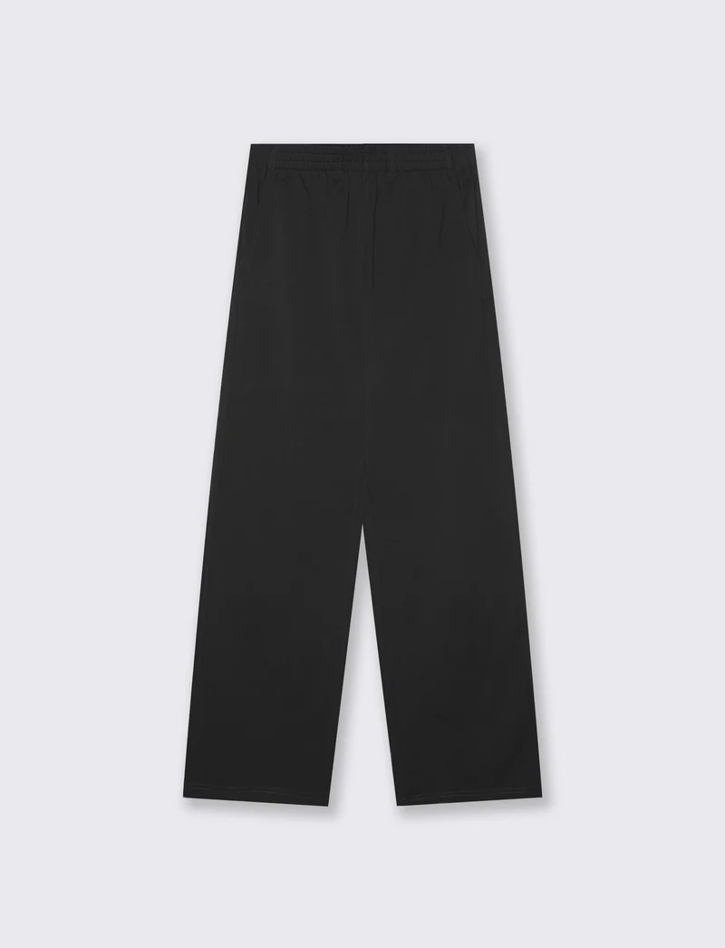 Jogger Basico con Elastico e Tasche - Nero