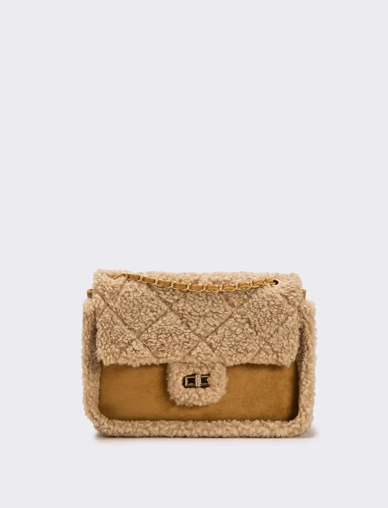 Borsa a tracolla donna in finto montone con catena - Beige